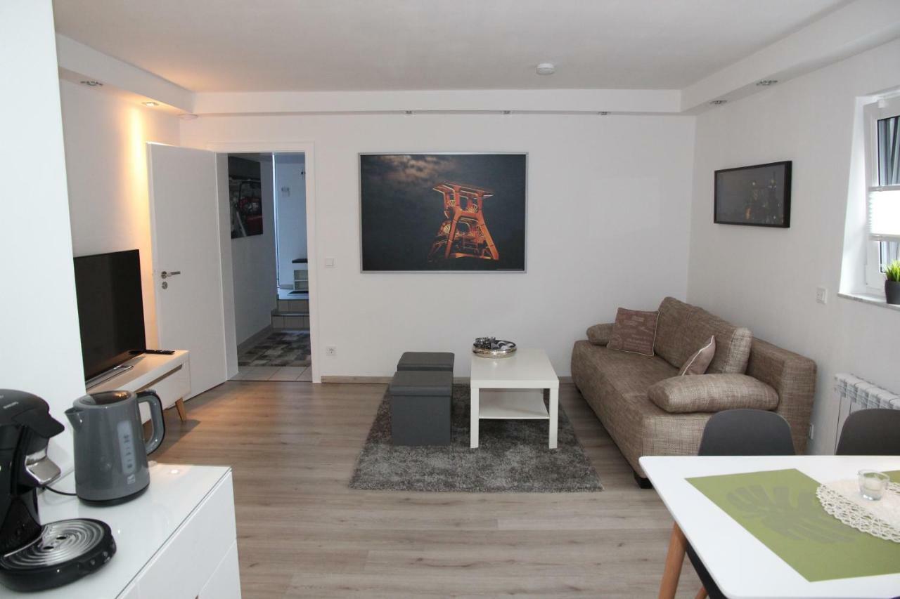 Neue Und Moderne Ferienwohnung Muelheim an der Ruhr Exterior photo