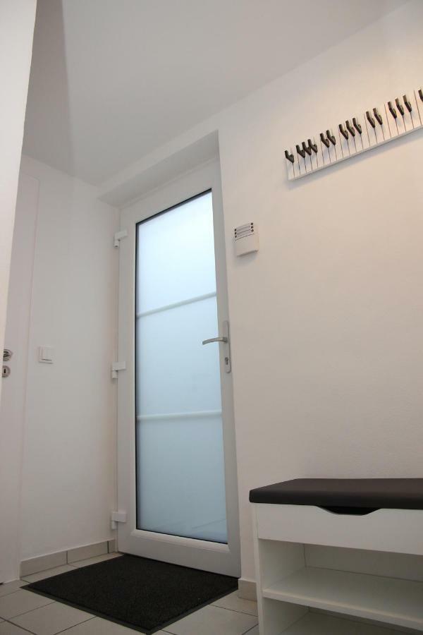 Neue Und Moderne Ferienwohnung Muelheim an der Ruhr Exterior photo